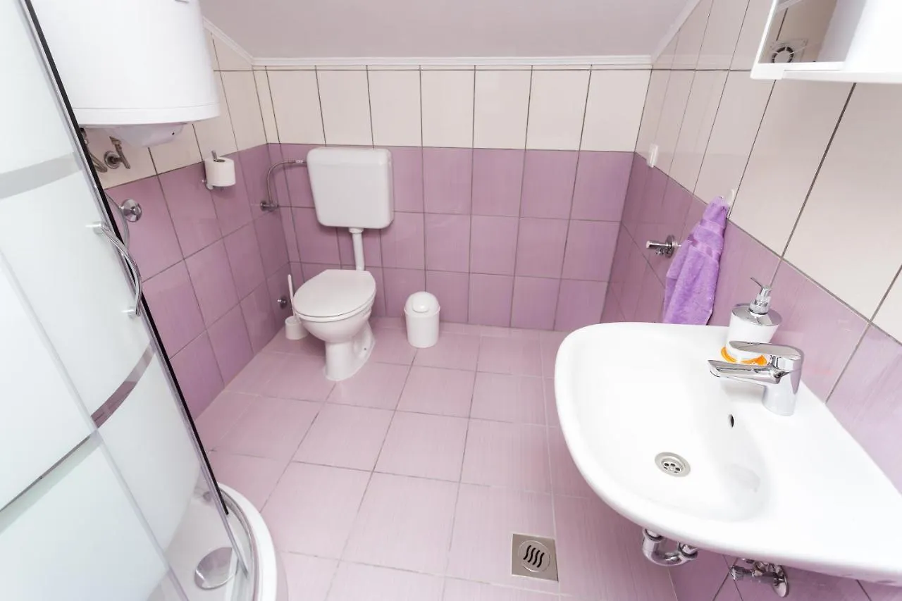 Apartment Apartmani Obala Baška Kroatien