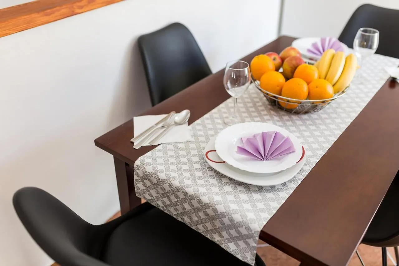 Apartment Apartmani Obala Baska  Croatia