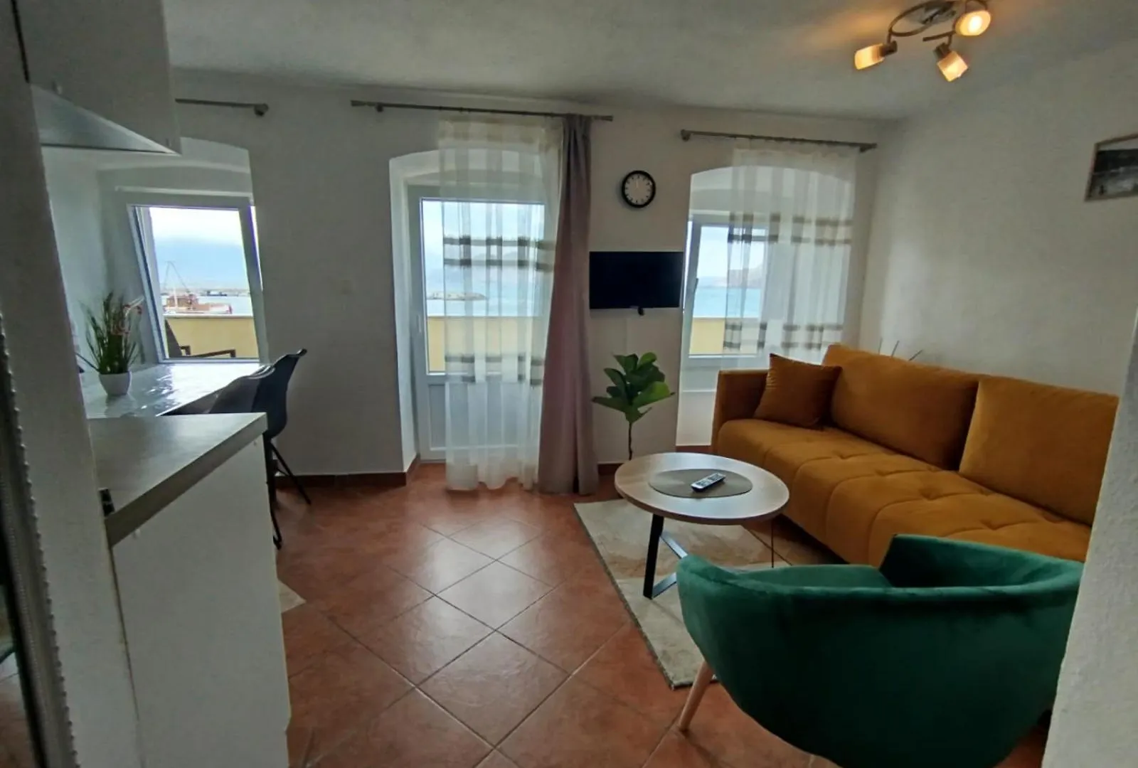 Apartmani Obala Baska  Apartment